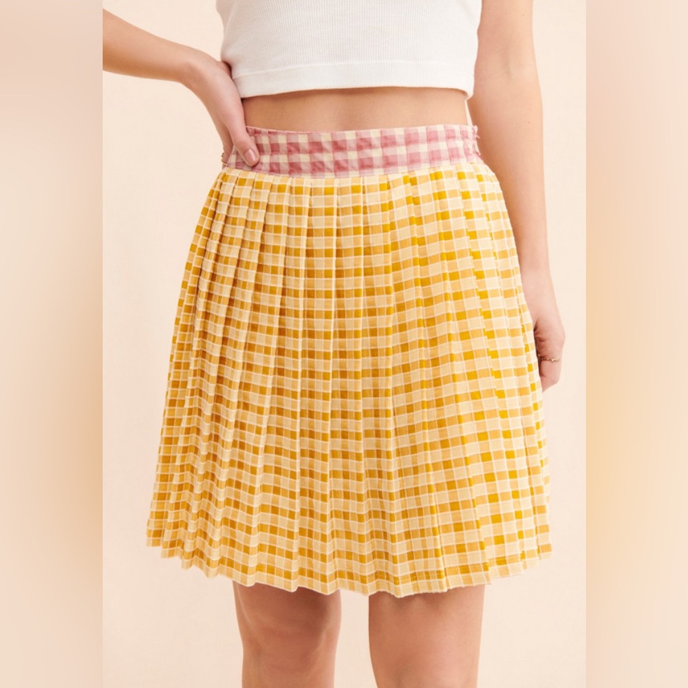 Lisa Says Gah Meg Plaid Mini Skirt from Nuuly Two Tone Plaid A Line Medium 29-30